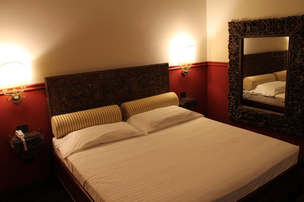 Hotel Don Carlo Broni Esterno foto